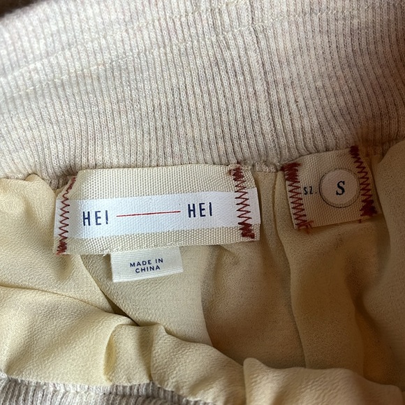 Hei Hei Sequin Joggers by Anthropologie- Champaign gold -Small - Picture 6 of 12